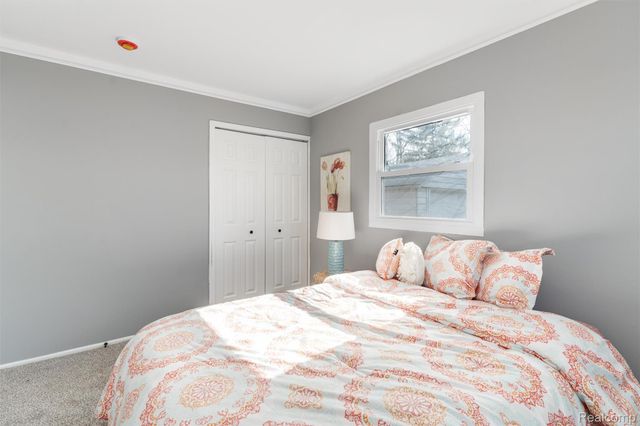 37196 S Groesbeck Highway, Clinton Charter Township, MI 48036