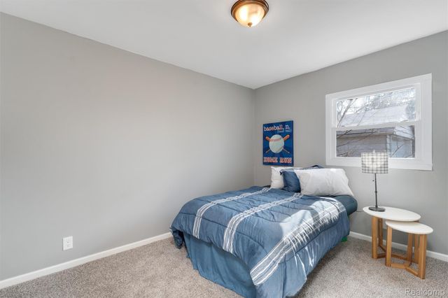 37196 S Groesbeck Highway, Clinton Charter Township, MI 48036