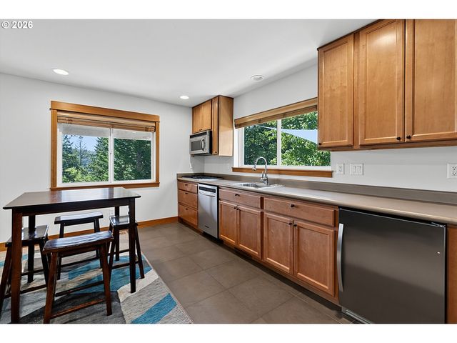 4312 WENDELL Ln, Eugene, OR 97405