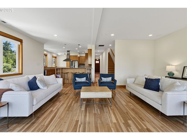 4312 WENDELL Ln, Eugene, OR 97405