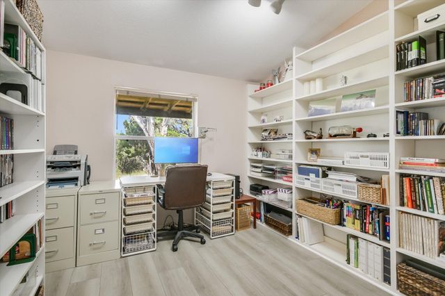 900 LONGHORN TRL, Wimberley, TX 78676