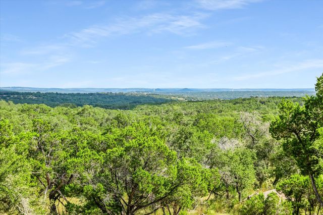 900 LONGHORN TRL, Wimberley, TX 78676