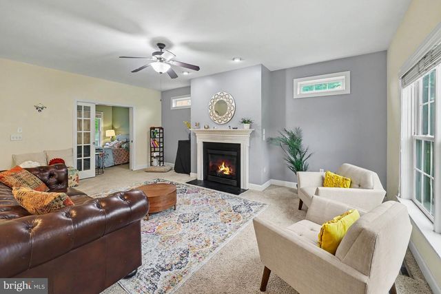 2471 RALEIGH RD, Hummelstown, PA 17036
