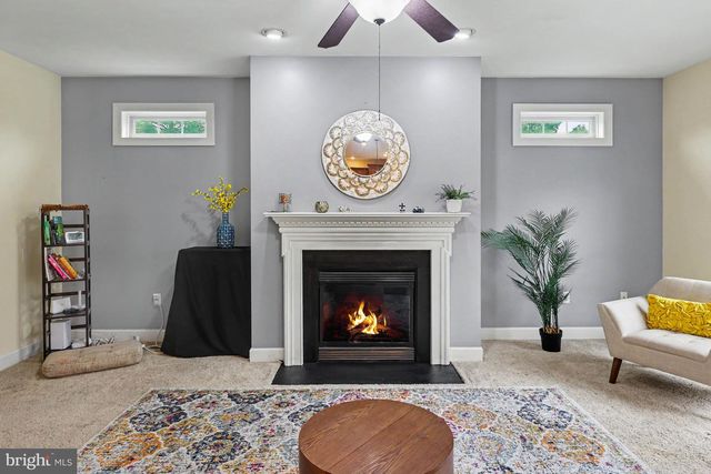 2471 RALEIGH RD, Hummelstown, PA 17036