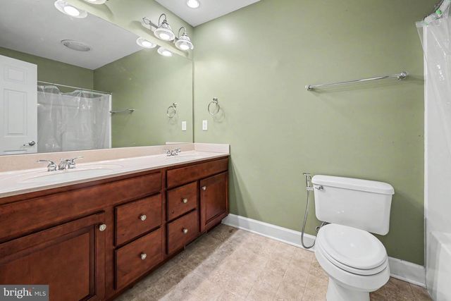 2471 RALEIGH RD, Hummelstown, PA 17036