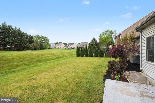 2471 RALEIGH RD, Hummelstown, PA 17036