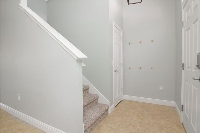 8323 LOOKOUT POINTE DRIVE, Windermere, FL 34786