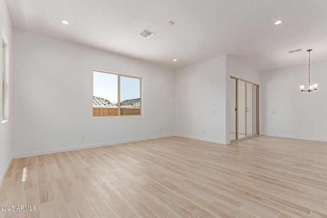 15821 W BRONCO Trail, Surprise, AZ 85387