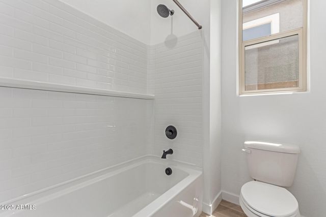 15821 W BRONCO Trail, Surprise, AZ 85387