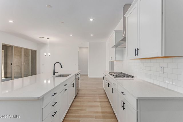 15821 W BRONCO Trail, Surprise, AZ 85387