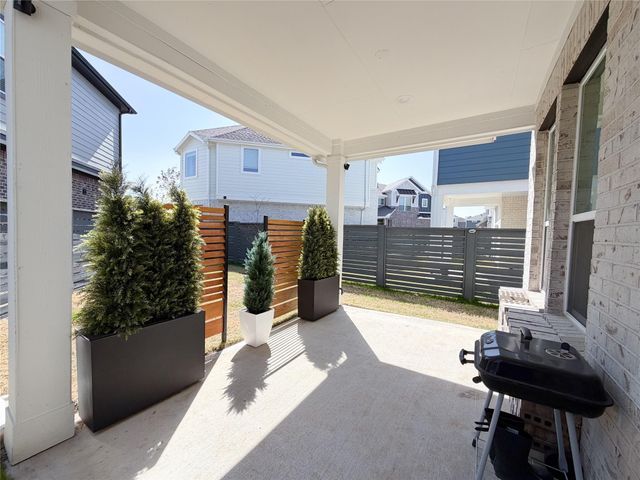 15150 Post Oak Falls Drive, Cypress, TX 77433