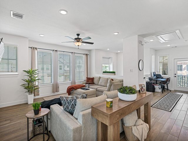 15150 Post Oak Falls Drive, Cypress, TX 77433