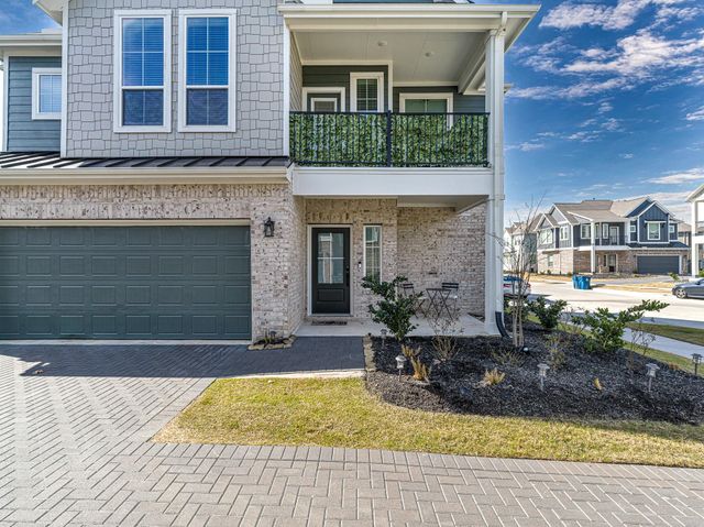 15150 Post Oak Falls Drive, Cypress, TX 77433