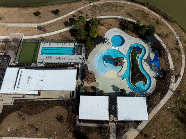 15150 Post Oak Falls Drive, Cypress, TX 77433