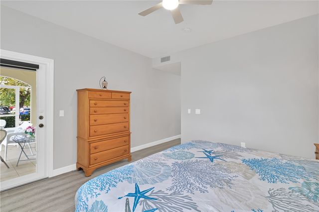 5520 N Harbor Village Drive 105, Vero Beach, FL 32967