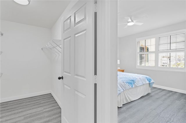 5520 N Harbor Village Drive 105, Vero Beach, FL 32967