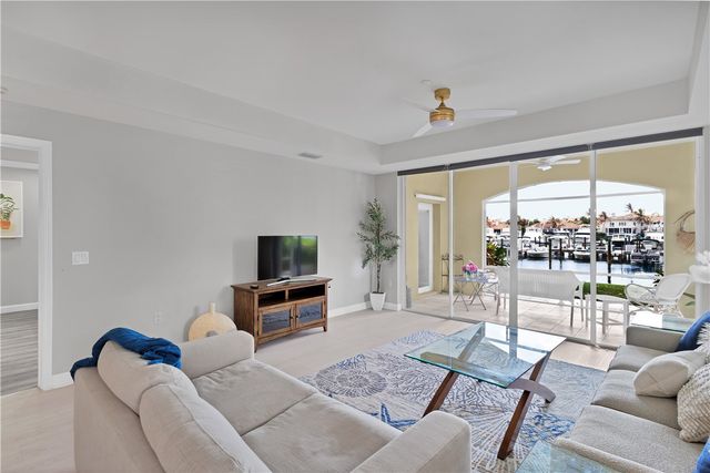 5520 N Harbor Village Drive 105, Vero Beach, FL 32967