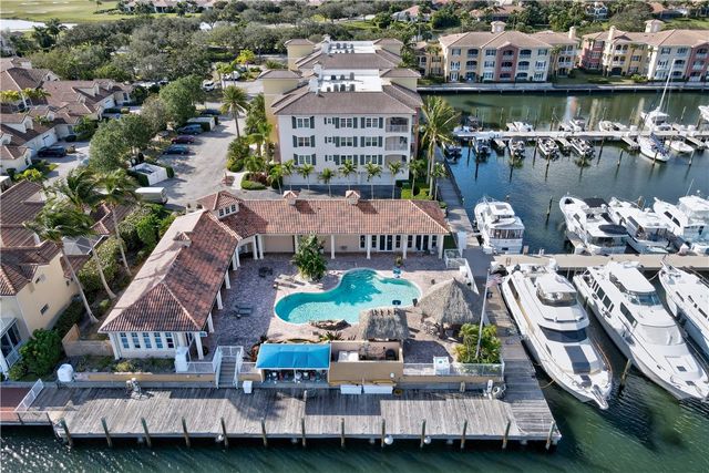 5520 N Harbor Village Drive 105, Vero Beach, FL 32967