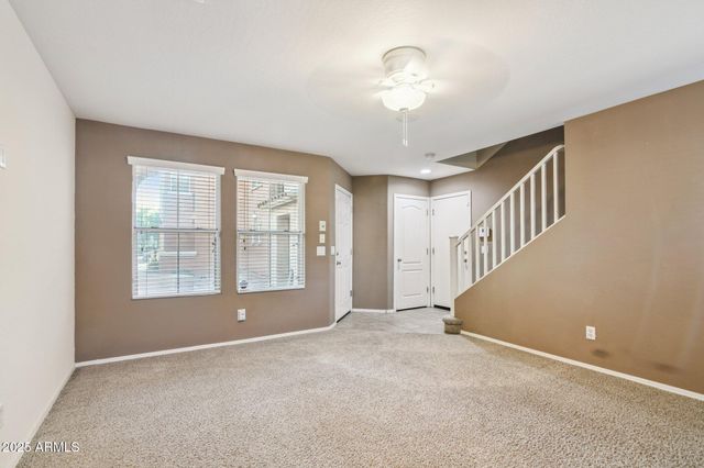 1714 N 77TH Glen, Phoenix, AZ 85035