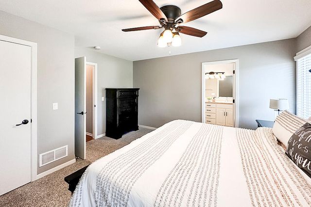 11749 DUMFRIES Avenue, Council Bluffs, IA 51503