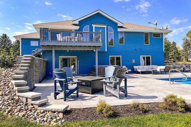 11749 DUMFRIES Avenue, Council Bluffs, IA 51503