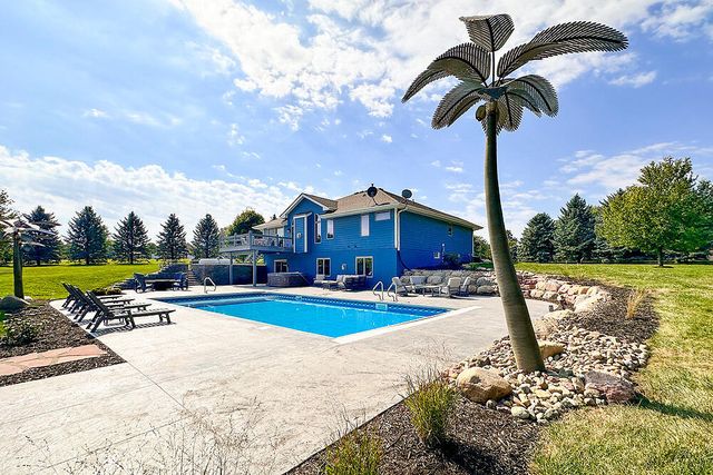 11749 DUMFRIES Avenue, Council Bluffs, IA 51503