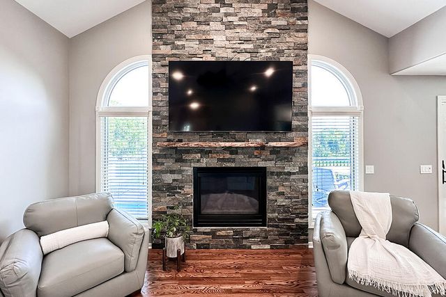 11749 DUMFRIES Avenue, Council Bluffs, IA 51503