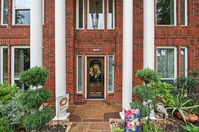 16303 Avenplace Road, Tomball, TX 77377