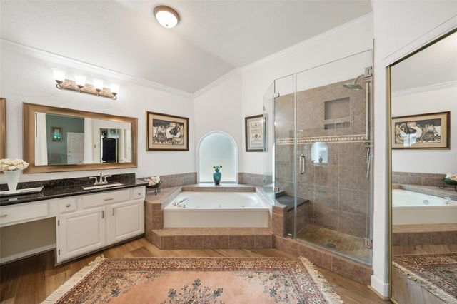 16303 Avenplace Road, Tomball, TX 77377