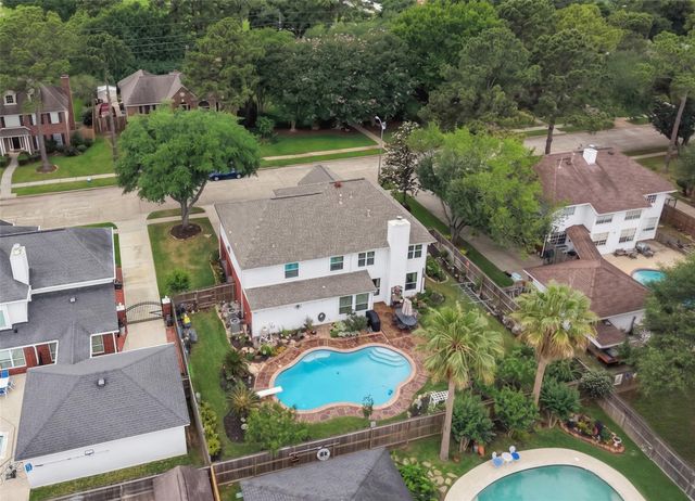 16303 Avenplace Road, Tomball, TX 77377