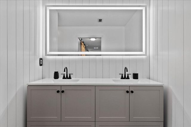 14537 N 77th Place N, Loxahatchee, FL 33470