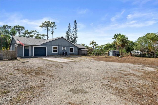 14537 N 77th Place N, Loxahatchee, FL 33470