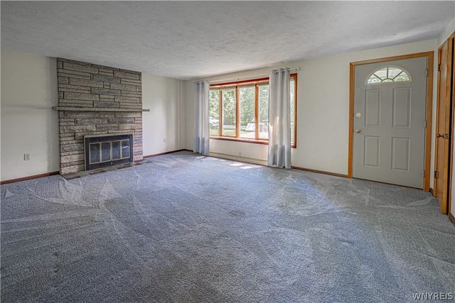 5812 Joanne Drive, Cambria, NY 14132