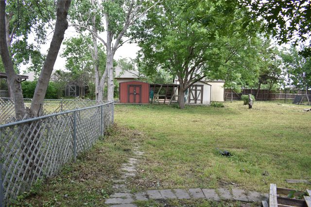 4912 Williford Road, Sachse, TX 75048