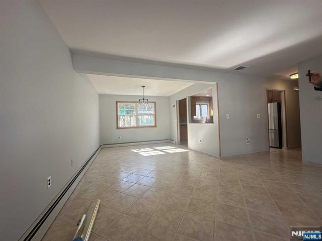 27 Whitaker Avenue 1, Woodland Park, NJ 07424