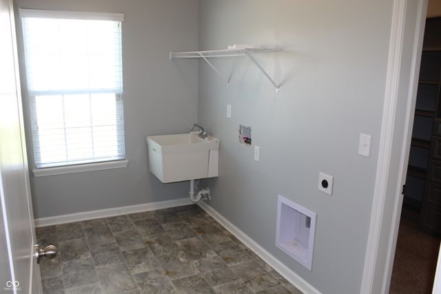 1857 Doncaster Drive, Avon, IN 46123