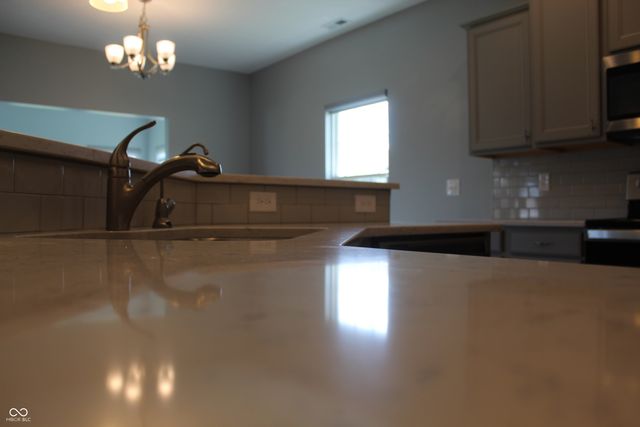 1857 Doncaster Drive, Avon, IN 46123