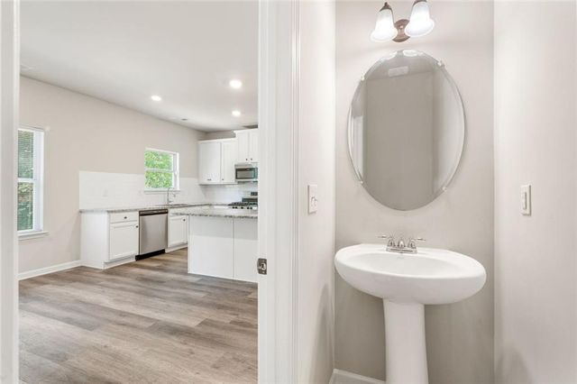 281 Janney Circle, Mcdonough, GA 30253