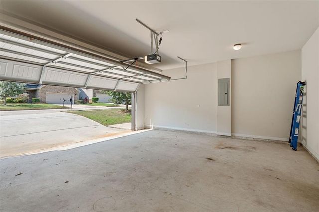 281 Janney Circle, Mcdonough, GA 30253