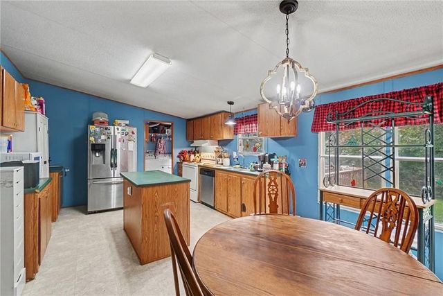 650 Bart Manous Road, Canton, GA 30115