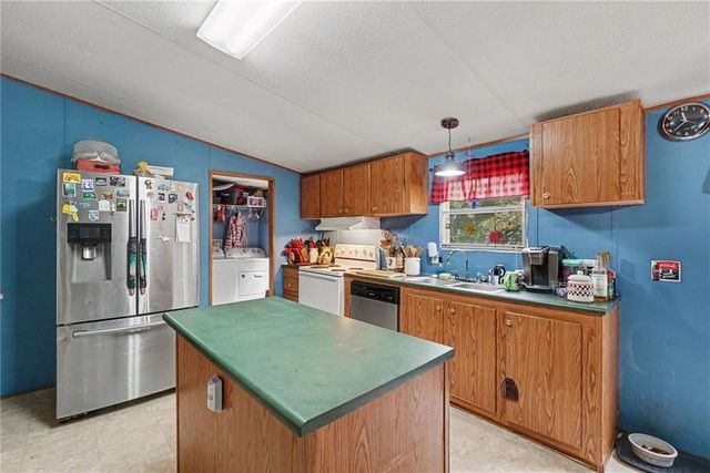 650 Bart Manous Road, Canton, GA 30115