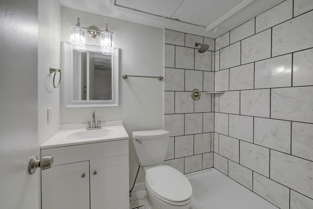 3400 Timmons Lane 58, Houston, TX 77027