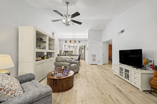 542 S HIGLEY Road 66, Mesa, AZ 85206