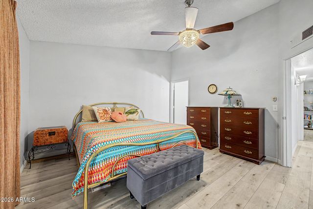 542 S HIGLEY Road 66, Mesa, AZ 85206