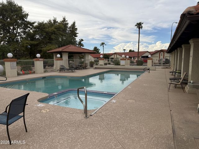 542 S HIGLEY Road 66, Mesa, AZ 85206