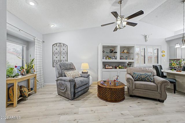 542 S HIGLEY Road 66, Mesa, AZ 85206