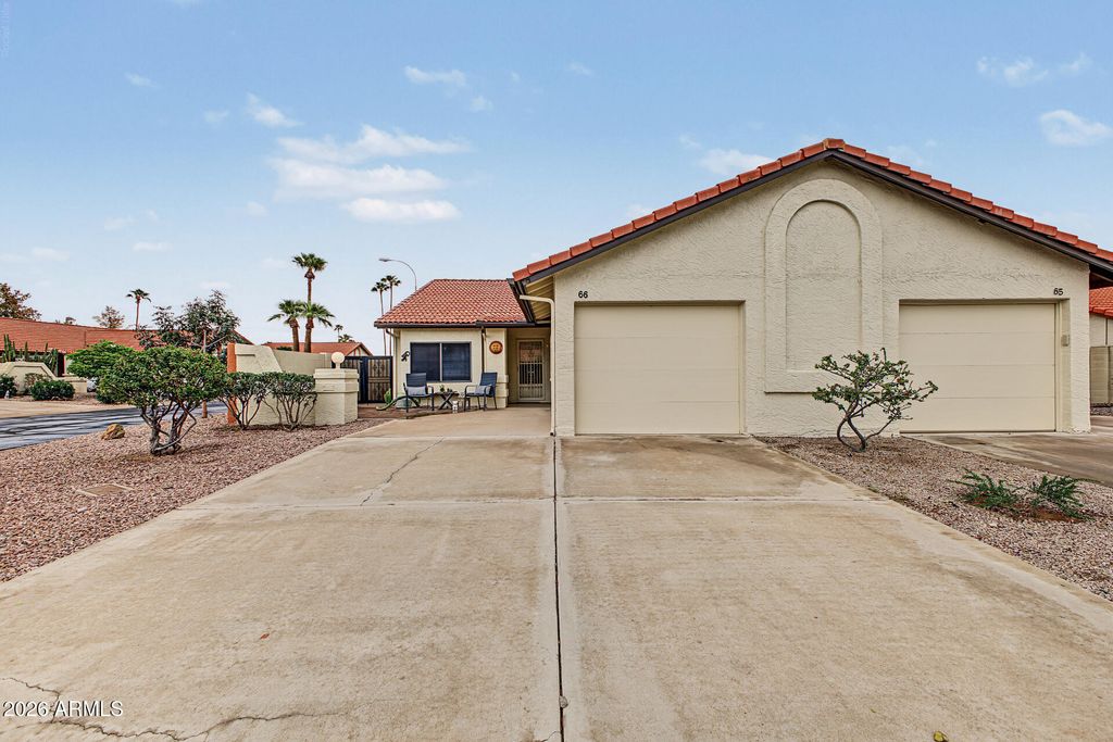 542 S HIGLEY Road 66, Mesa, AZ 85206