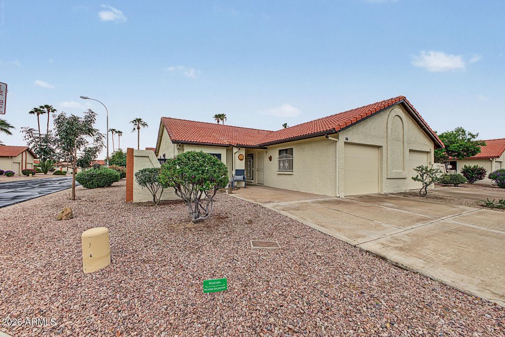 542 S HIGLEY Road 66, Mesa, AZ 85206 — photo 2