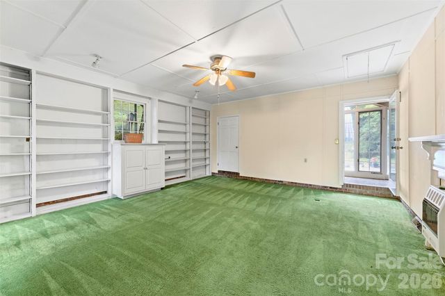 3110 Robinwood Road, Gastonia, NC 28054