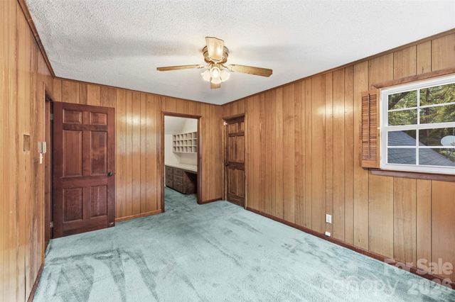 3110 Robinwood Road, Gastonia, NC 28054